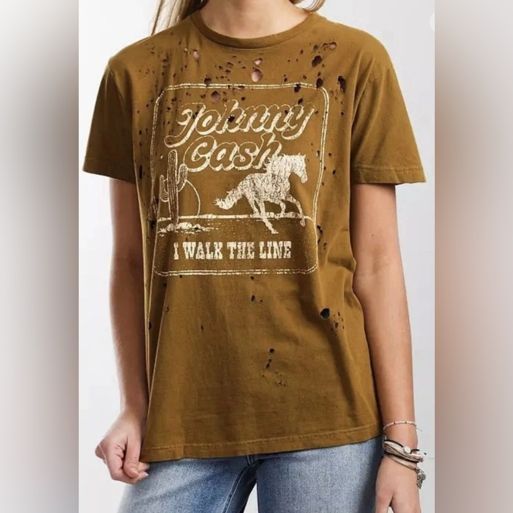 Johnny Cash I Walk The Line T-Shirt Size MEDIUM $32.95